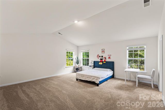 7128 Bandera Drive, Charlotte, NC 28214