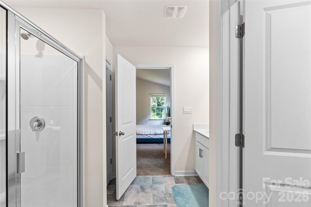 7128 Bandera Drive, Charlotte, NC 28214