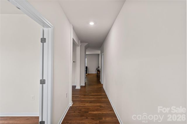 7128 Bandera Drive, Charlotte, NC 28214