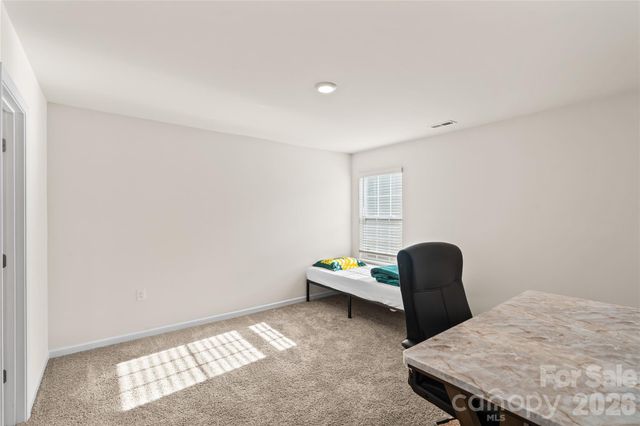 7128 Bandera Drive, Charlotte, NC 28214