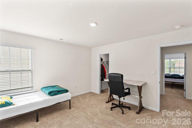 7128 Bandera Drive, Charlotte, NC 28214