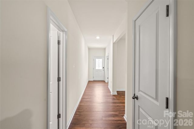 7128 Bandera Drive, Charlotte, NC 28214