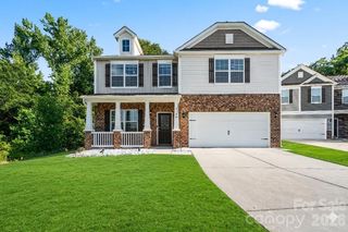 7128 Bandera Drive, Charlotte, NC 28214