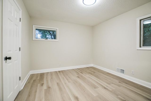 315 Rice Creek Terrace NE, Fridley, MN 55432