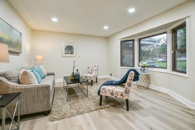 315 Rice Creek Terrace NE, Fridley, MN 55432