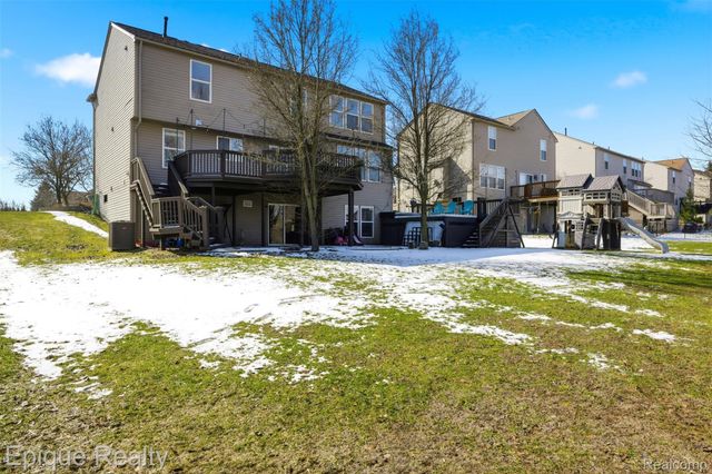 7858 Turrillium Lane, Waterford Charter Township, MI 48327