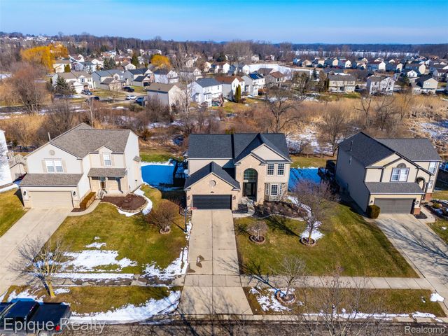 7858 Turrillium Lane, Waterford Charter Township, MI 48327