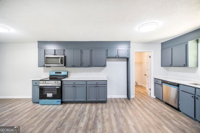 303 Woodhaven Road, Centerville, GA 31028