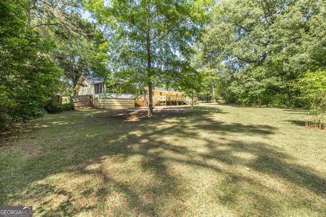 303 Woodhaven Road, Centerville, GA 31028