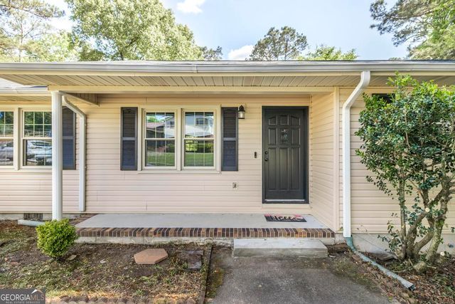 303 Woodhaven Road, Centerville, GA 31028