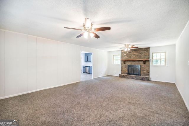 303 Woodhaven Road, Centerville, GA 31028