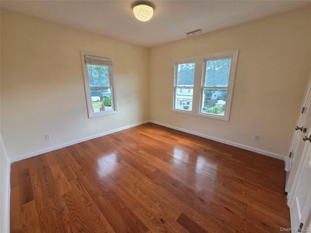 56 Riverdale Avenue 2, White Plains, NY 10607