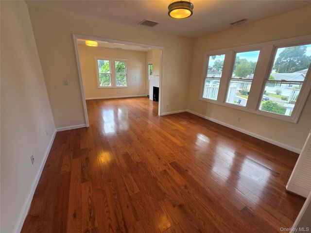 56 Riverdale Avenue 2, White Plains, NY 10607