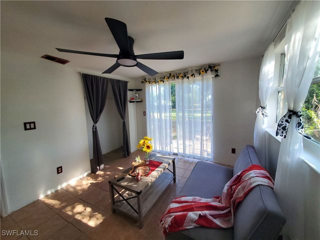 245 Hubbard AVE, North Fort Myers, FL 33917