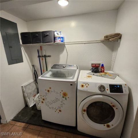 245 Hubbard AVE, North Fort Myers, FL 33917