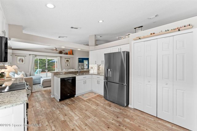 8016 Bracken Lane, Melbourne, FL 32940