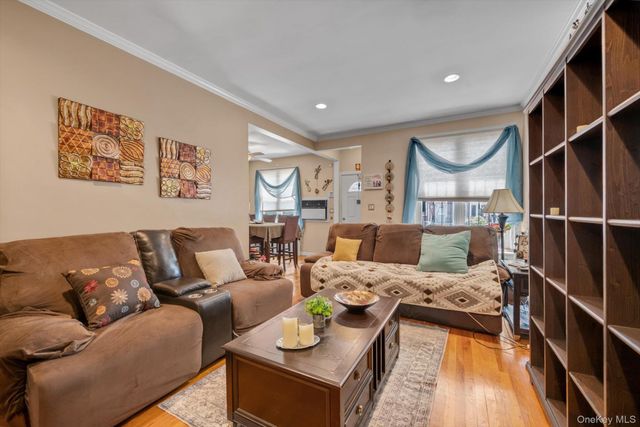 14617 58th Road, Flushing, NY 11355