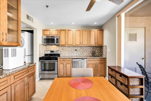 1555 N Chaparral Road 328, Palm Springs, CA 92262