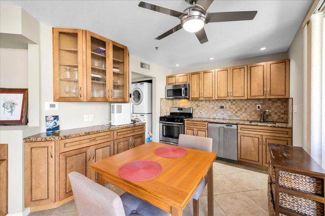 1555 N Chaparral Road 328, Palm Springs, CA 92262