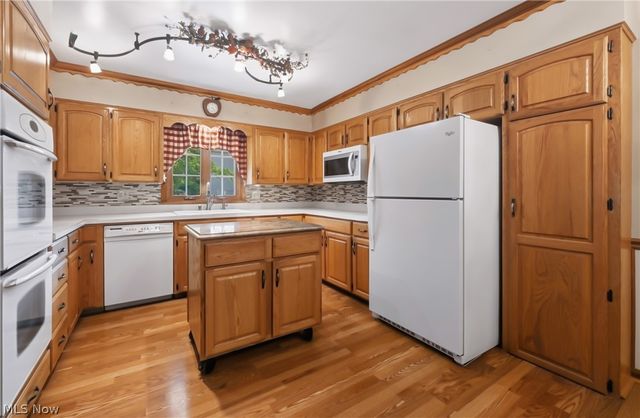 8564 Squires Lane NE, Warren, OH 44484