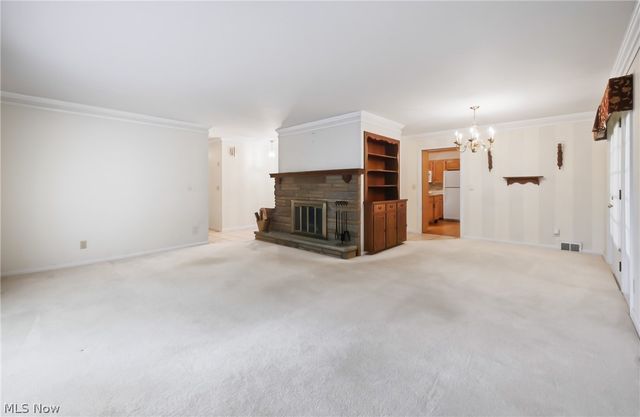 8564 Squires Lane NE, Warren, OH 44484
