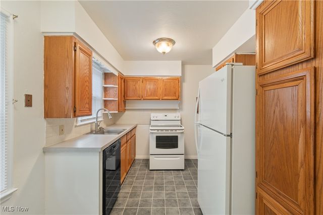 2544 25th Street, Cuyahoga Falls, OH 44223