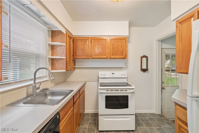 2544 25th Street, Cuyahoga Falls, OH 44223