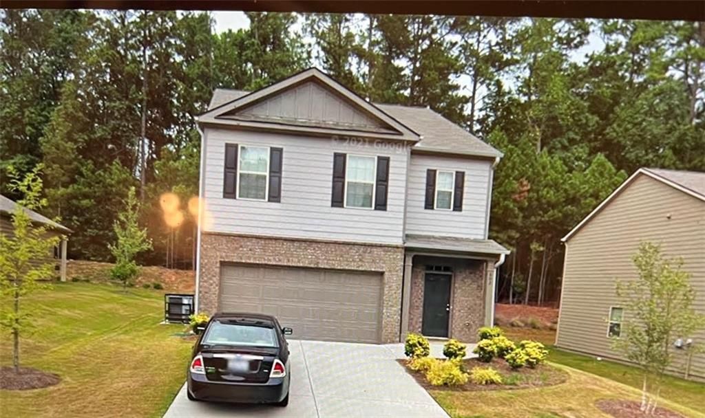 602 Dodson Lake Court, Fairburn, GA 30213