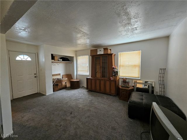 1331 E 88th Street, Cleveland, OH 44106