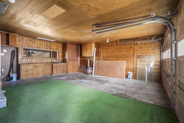 1199 SW Canyon Drive, Redmond, OR 97756