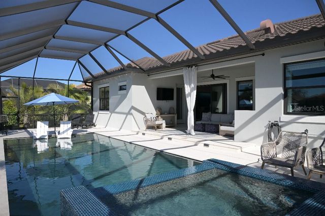 513 17TH AVENUE E, Palmetto, FL 34221