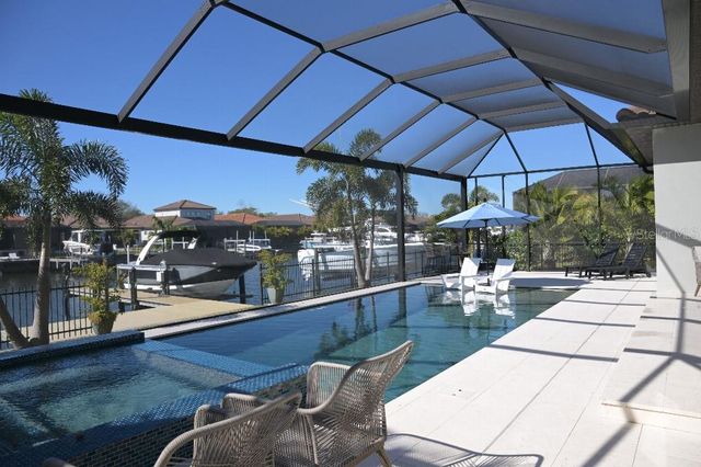 513 17TH AVENUE E, Palmetto, FL 34221