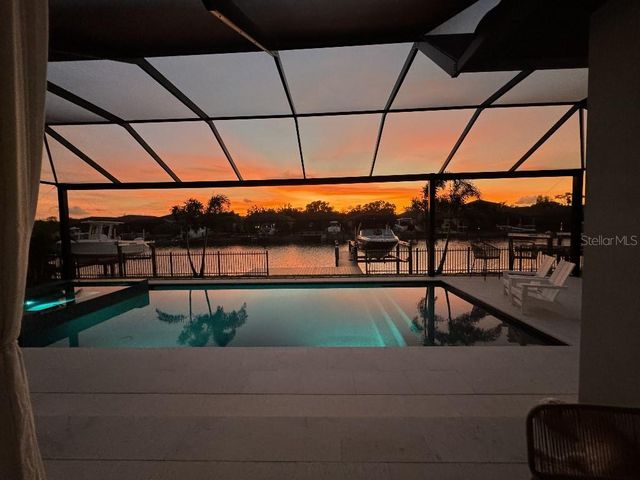 513 17TH AVENUE E, Palmetto, FL 34221