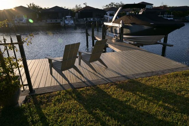 513 17TH AVENUE E, Palmetto, FL 34221