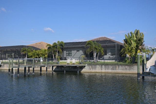 513 17TH AVENUE E, Palmetto, FL 34221