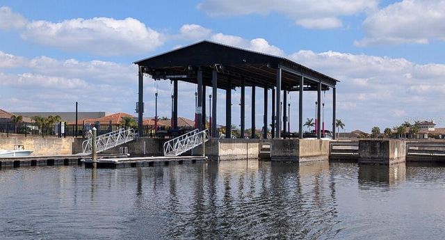 513 17TH AVENUE E, Palmetto, FL 34221