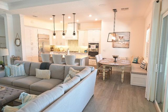 513 17TH AVENUE E, Palmetto, FL 34221