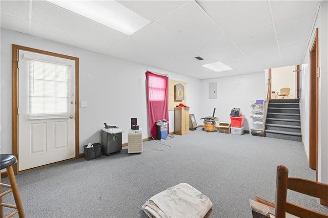 5002 Mclain NW Drive, Acworth, GA 30101