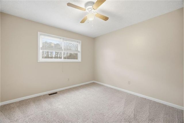 5002 Mclain NW Drive, Acworth, GA 30101