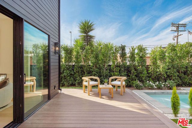1500 Louella Avenue, Los Angeles, CA 90291