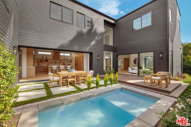 1500 Louella Avenue, Los Angeles, CA 90291