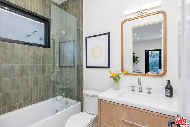 1500 Louella Avenue, Los Angeles, CA 90291