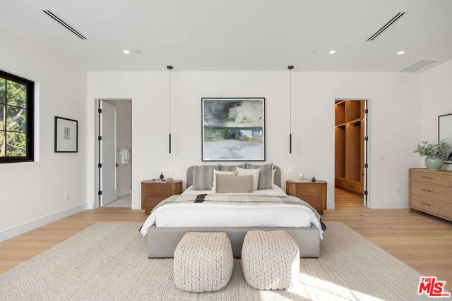 1500 Louella Avenue, Los Angeles, CA 90291