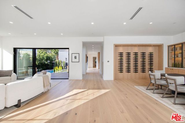 1500 Louella Avenue, Los Angeles, CA 90291