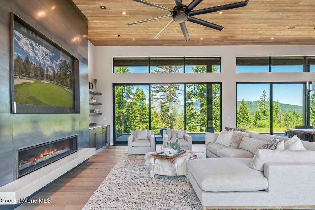 15111 S Chalk Hill DR, Coeur d'Alene, ID 83814 photo 4