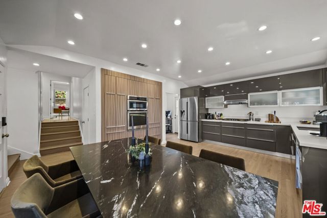 6295 Ivarene Avenue, Los Angeles, CA 90068