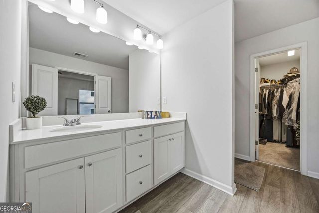 3175 Meadowstone Lane SW, Atlanta, GA 30331