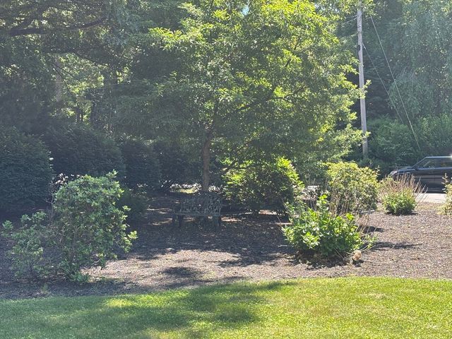 11 Quail Run, Bellingham, MA 02019