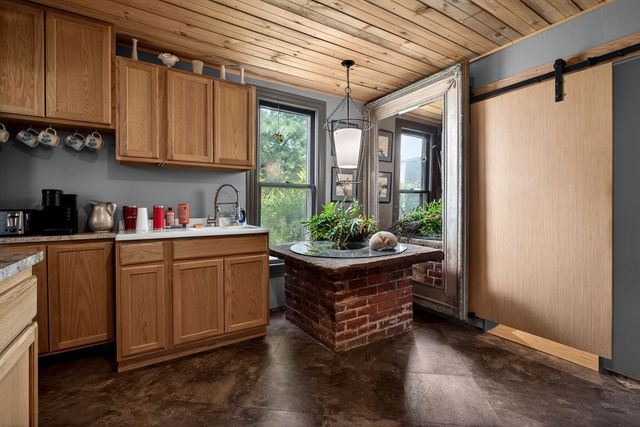 495 Worley Rd, Doyle, TN 38559