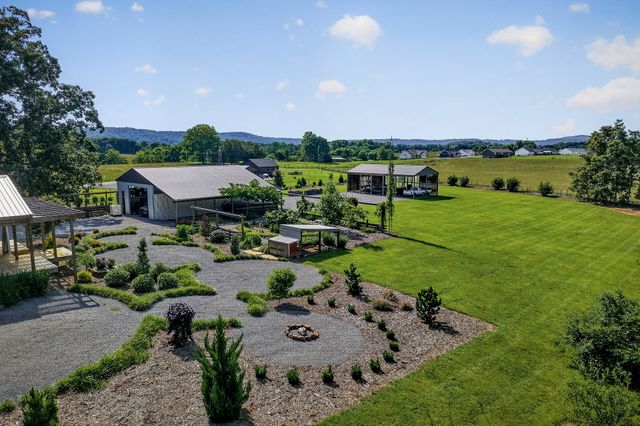 495 Worley Rd, Doyle, TN 38559